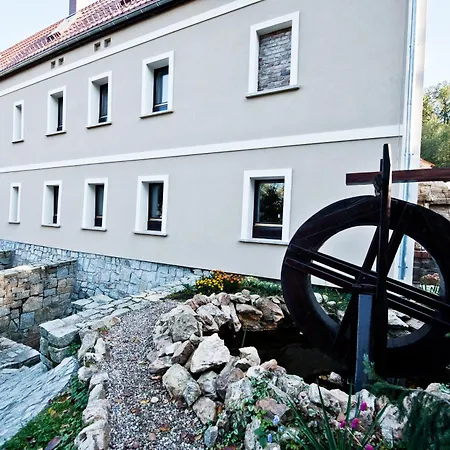 Rancho Slezanski Mlyn * Szczepanow (Swidnica)